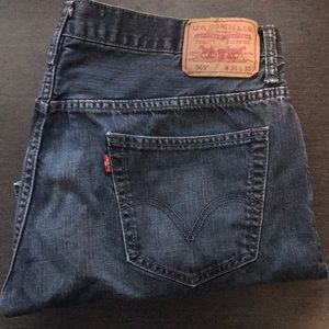 Men’s Levi’s 569s W: 34 L: 30